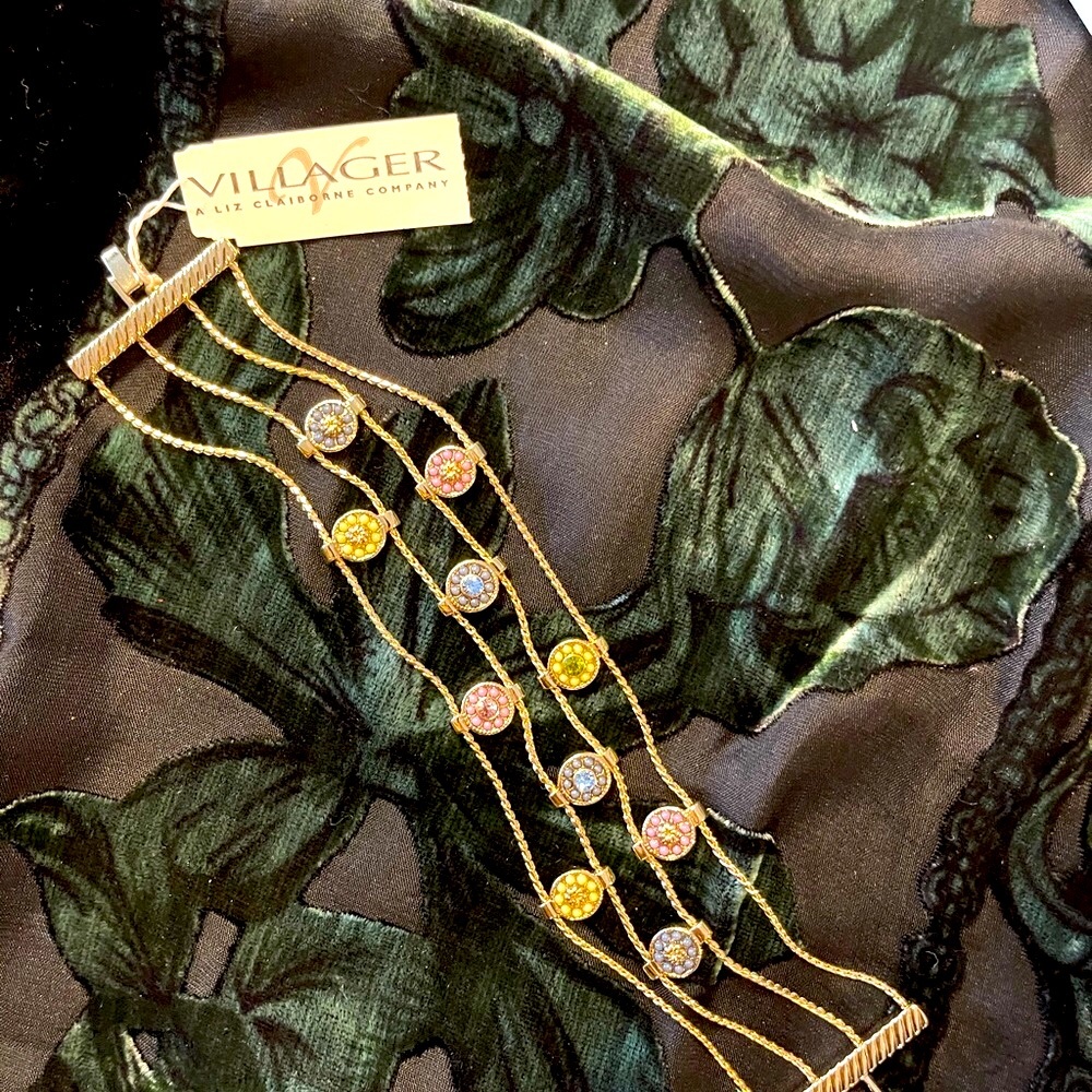 Gorgeous Villager By Liz Claiborne Bracelet - Picture 5 of 7